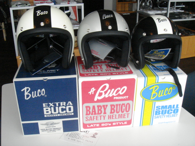 BUCO Helmetの紹介: D.Lewis