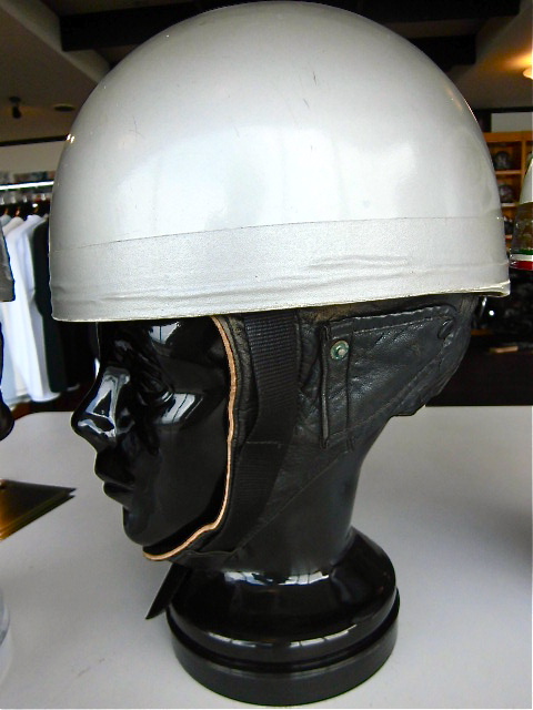 CROMWELL HELMET: D.Lewis